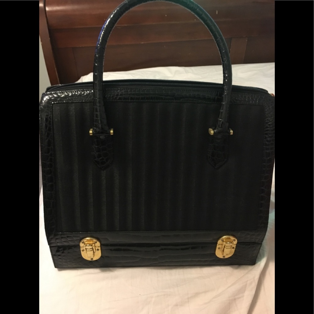 Retta Wolff “Ligator”medium Satchel